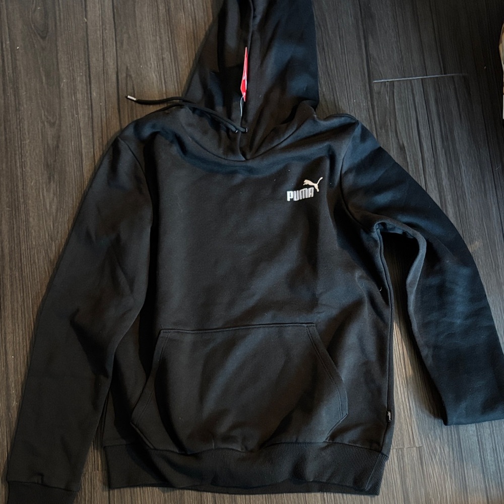 Puma Classic Black Hoodie - Picture 1 of 3